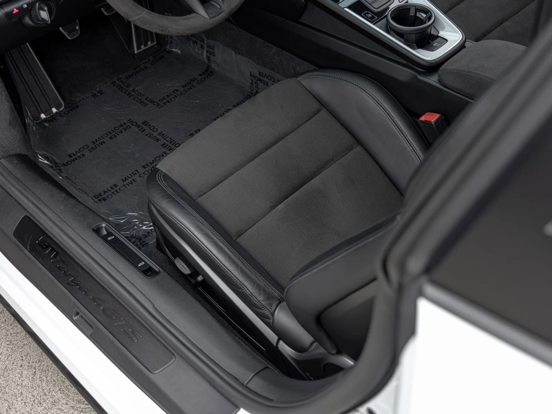 mph026_484914162_27_71033103ac