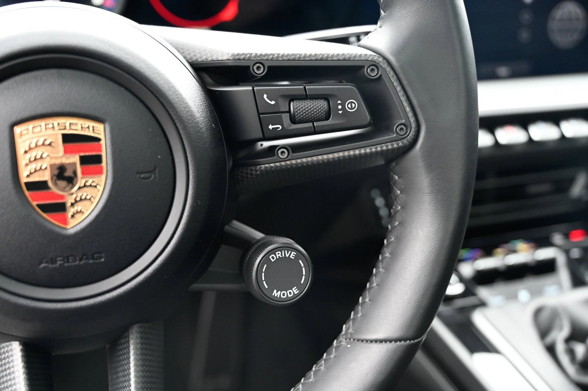 mph026_489323124_9d59099933e94e3e863d54890a410a2b_3a9f150940