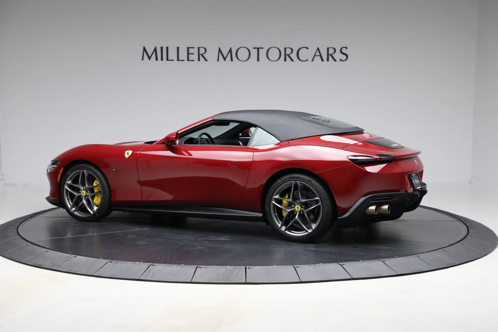 mph026_499540948_Used_2024_Ferrari_Roma_Spider_744e4ef719