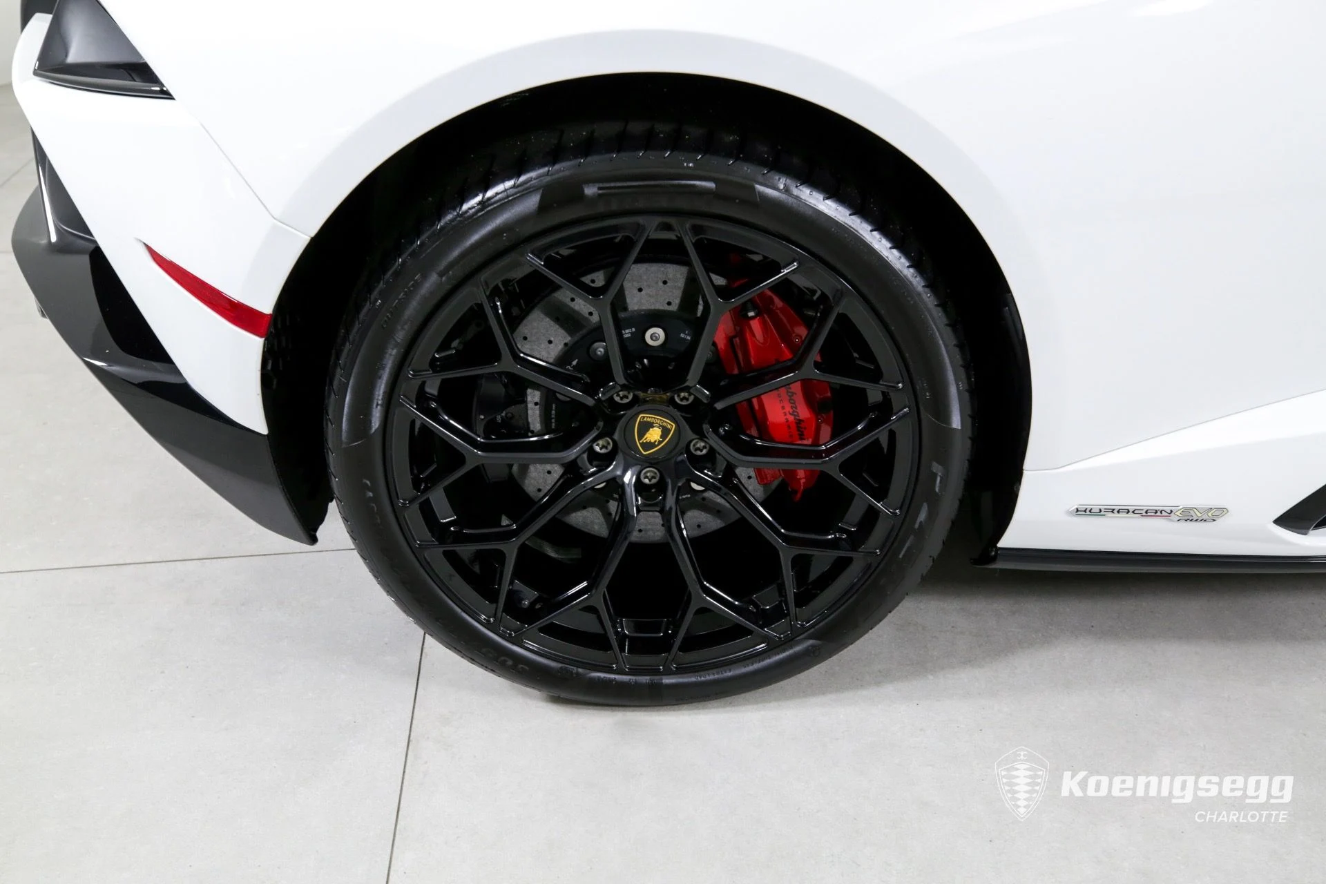 mph026_499591568_Used_2022_LAMBORGHINI_HURACAN_EVO_1720041211_e92193f915