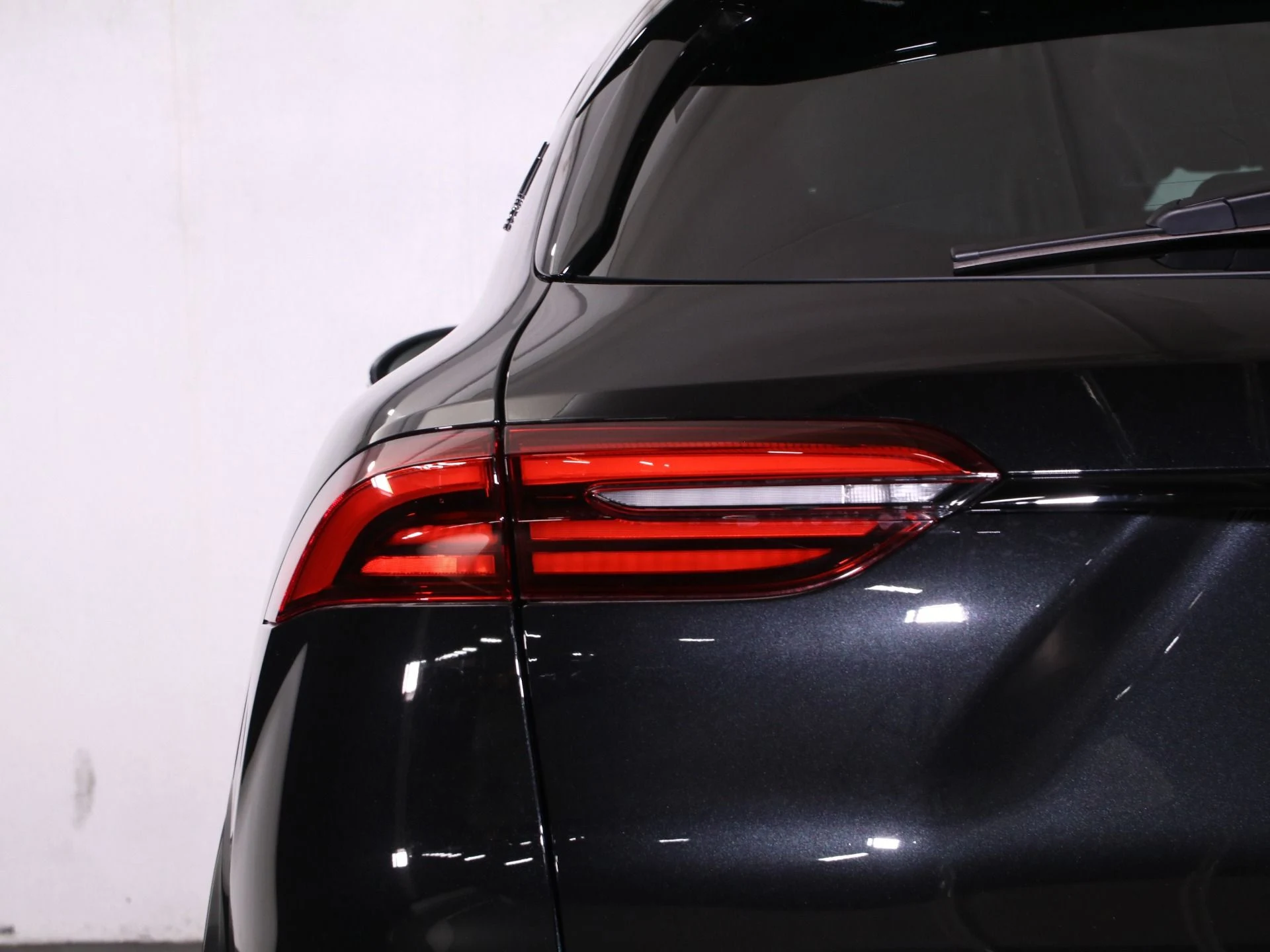 mph026_50003609_New_2025_Maserati_Grecale_Modena_1749573168_4c5ce6e4fc