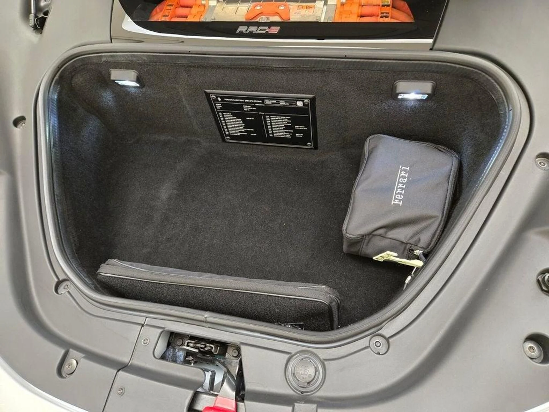 mph026_500637940_Used_2023_Ferrari_SF_90_Spider_1775896793_be62fac380