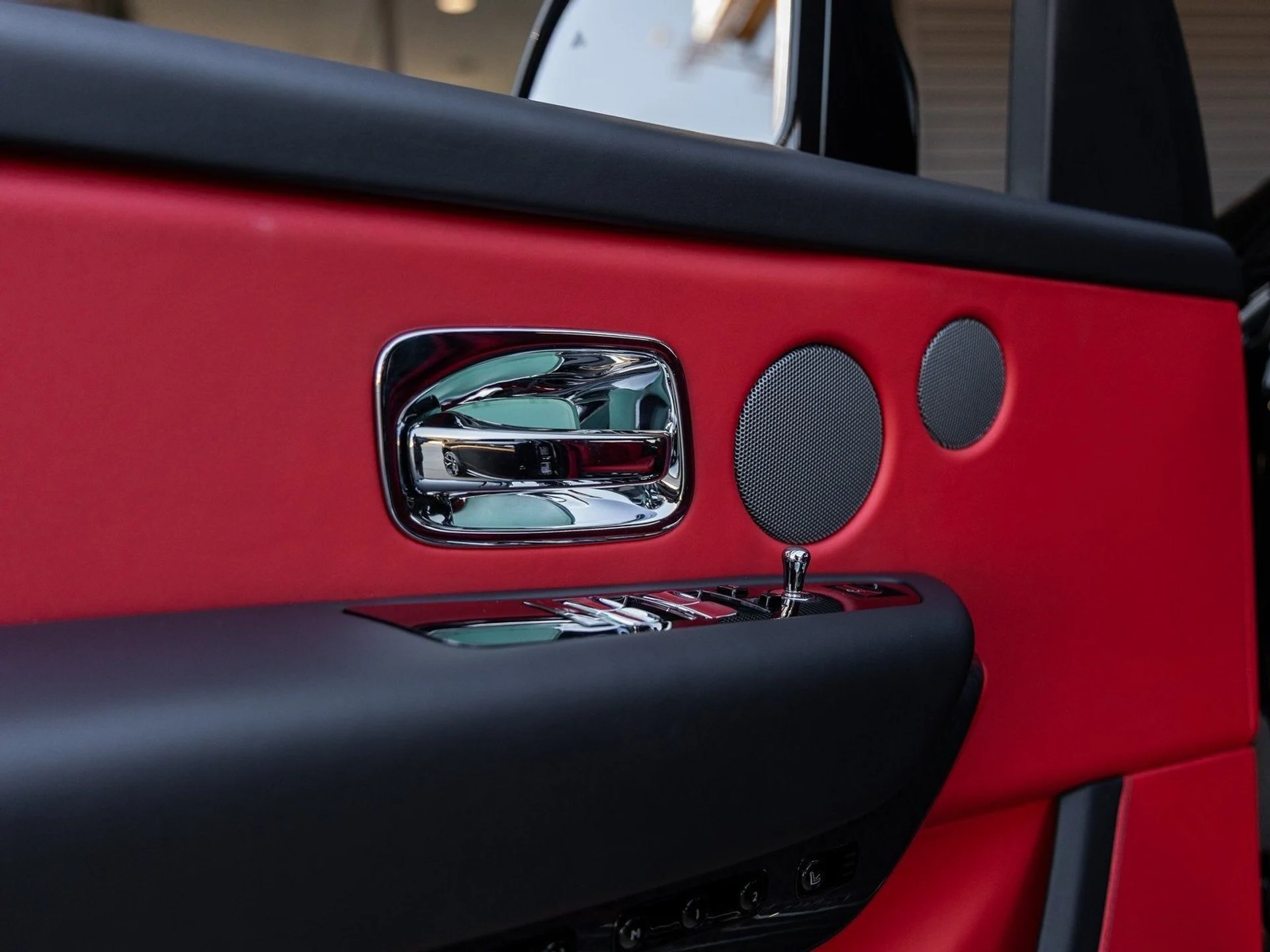 mph026_502910687_27_f150e0c8c7