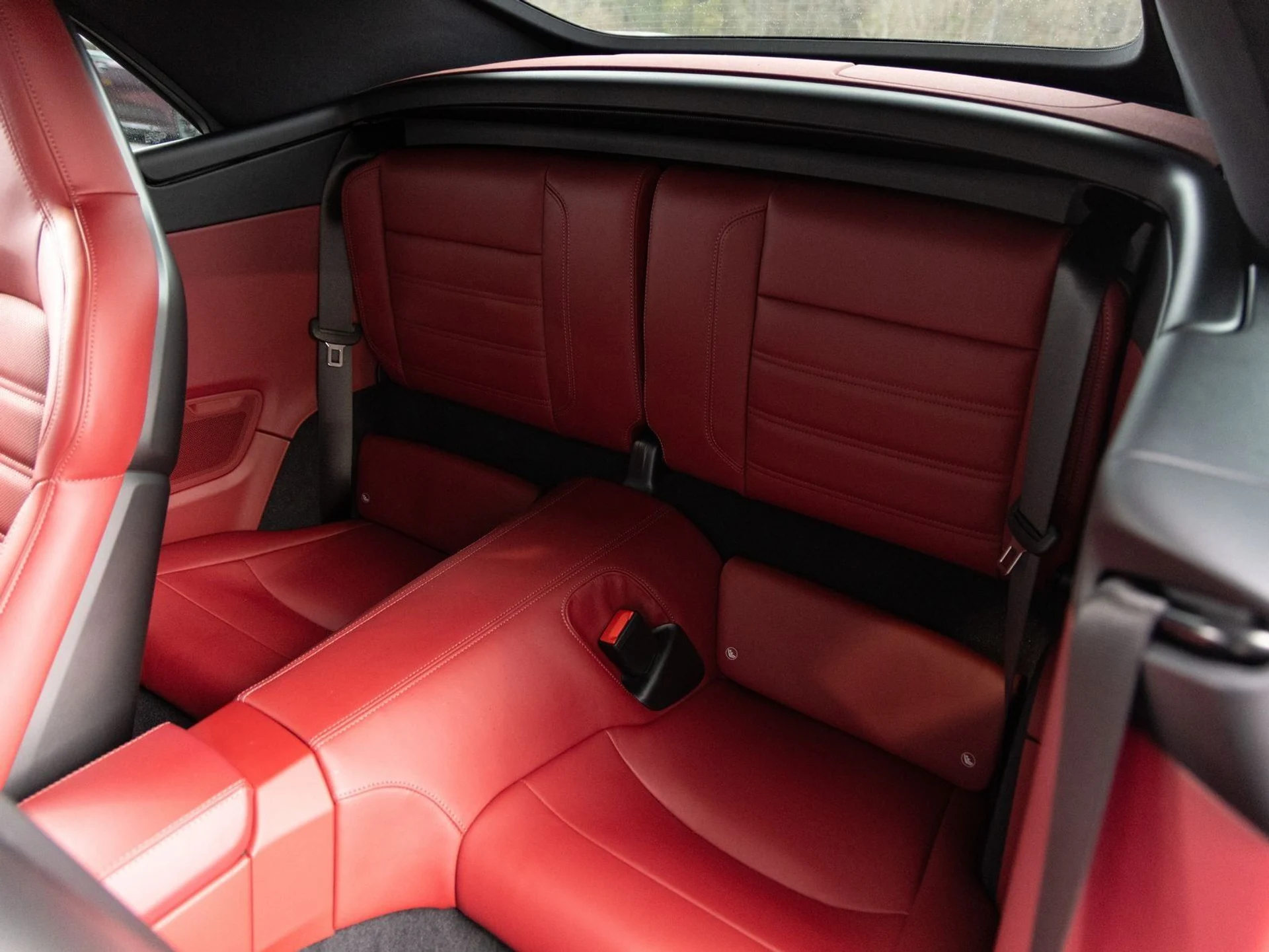 mph026_509585410_27_069f76bd74