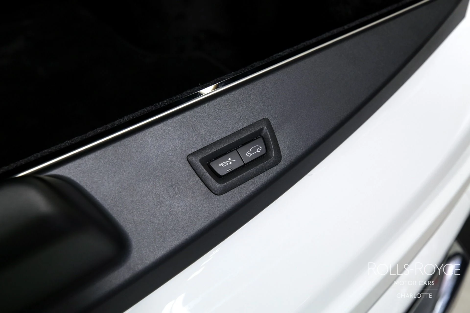 mph026_517739420_Used_2024_Rolls_Royce_Cullinan_1717710798_3c0d20953c