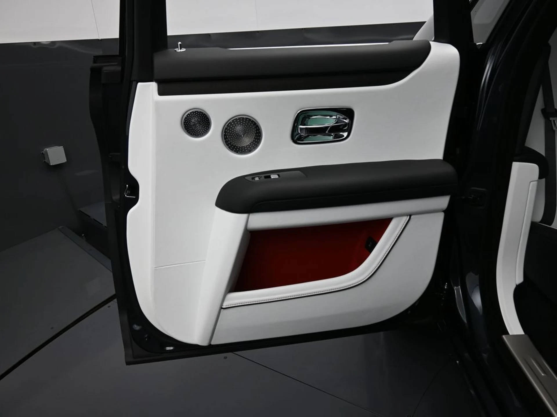 mph026_518939557_bd524287_5d07_46e9_a830_606cfd4de087_1e6fc73f91