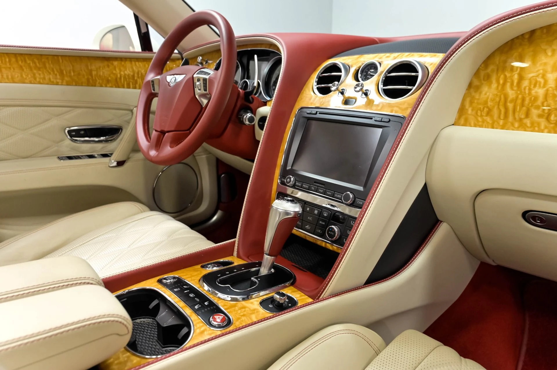 mph026_523801034_Used_2016_Bentley_Flying_Spur_W12_1779838751_139a85fe04