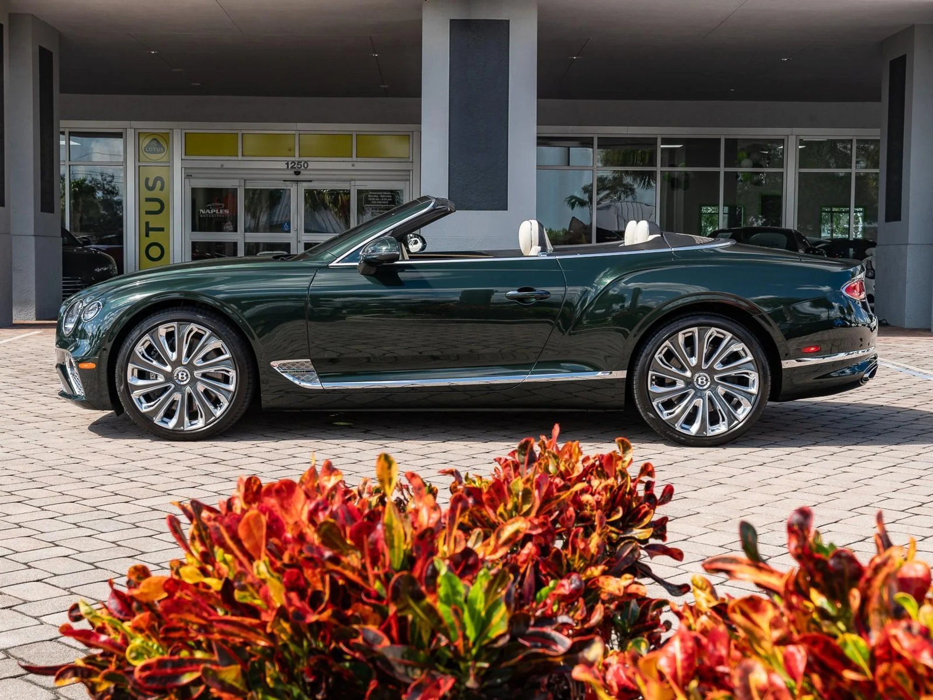 mph026_525696568_Used_2023_Bentley_Continental_GT_Speed_1761343546_3985e5ce62