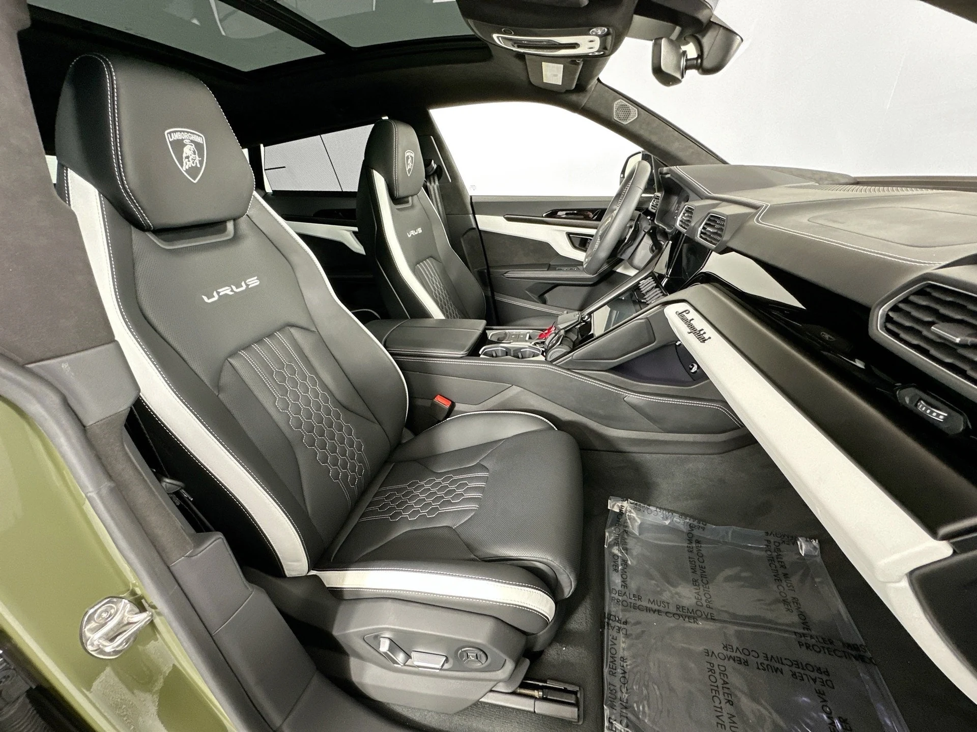 mph026_535542721_27_4070732c3c