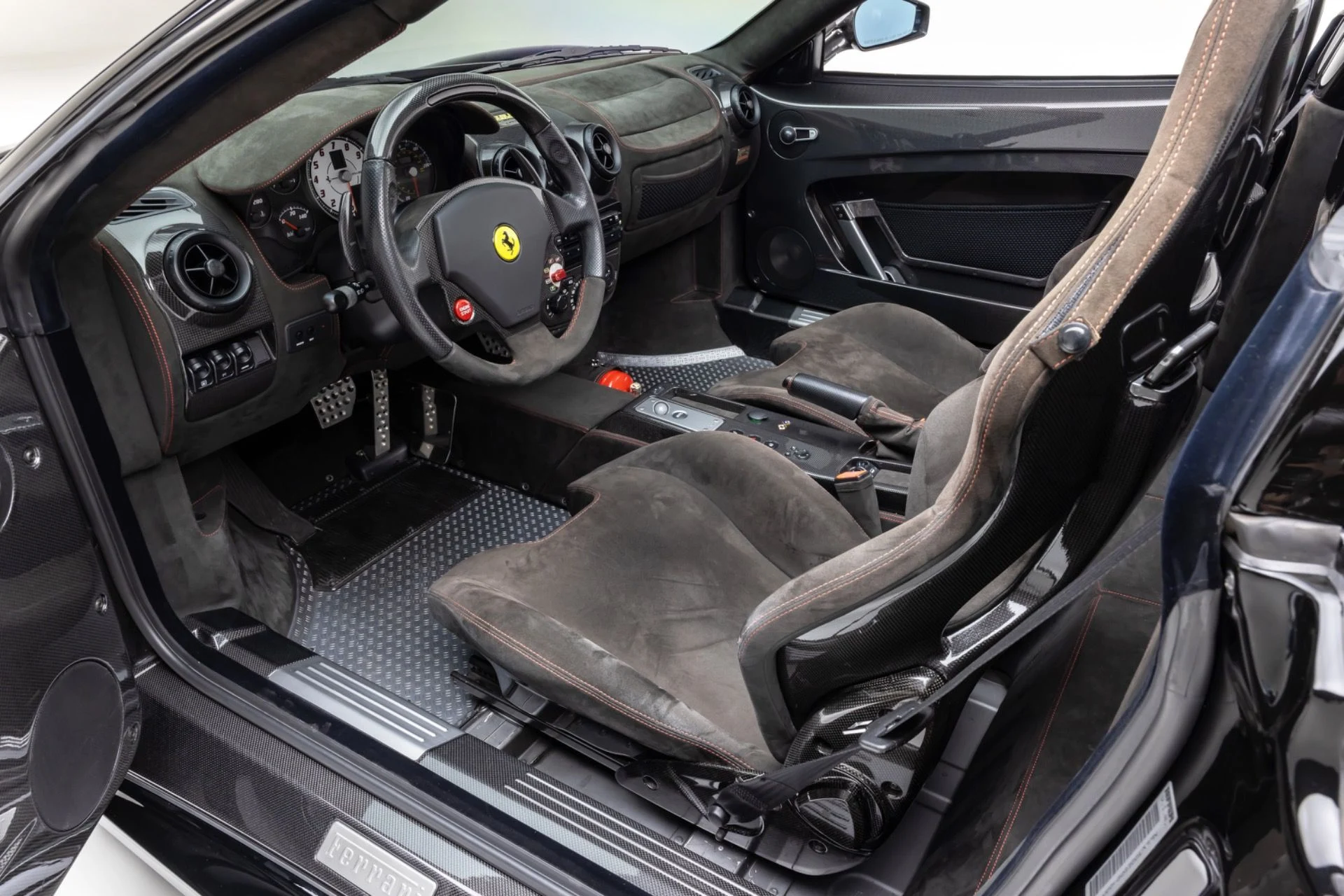 mph026_536029815_13488_p27_l_1ede550bb3