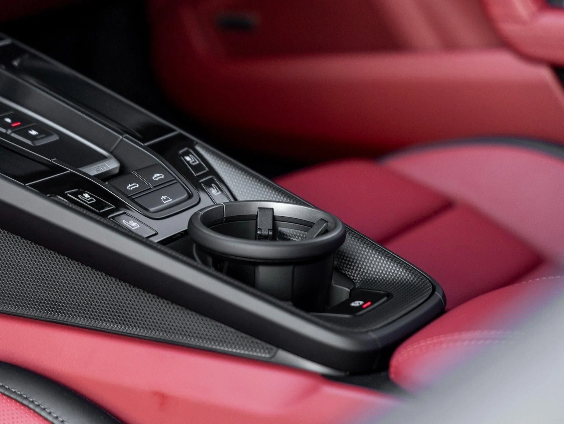 mph026_540187431_27_5acbced28f