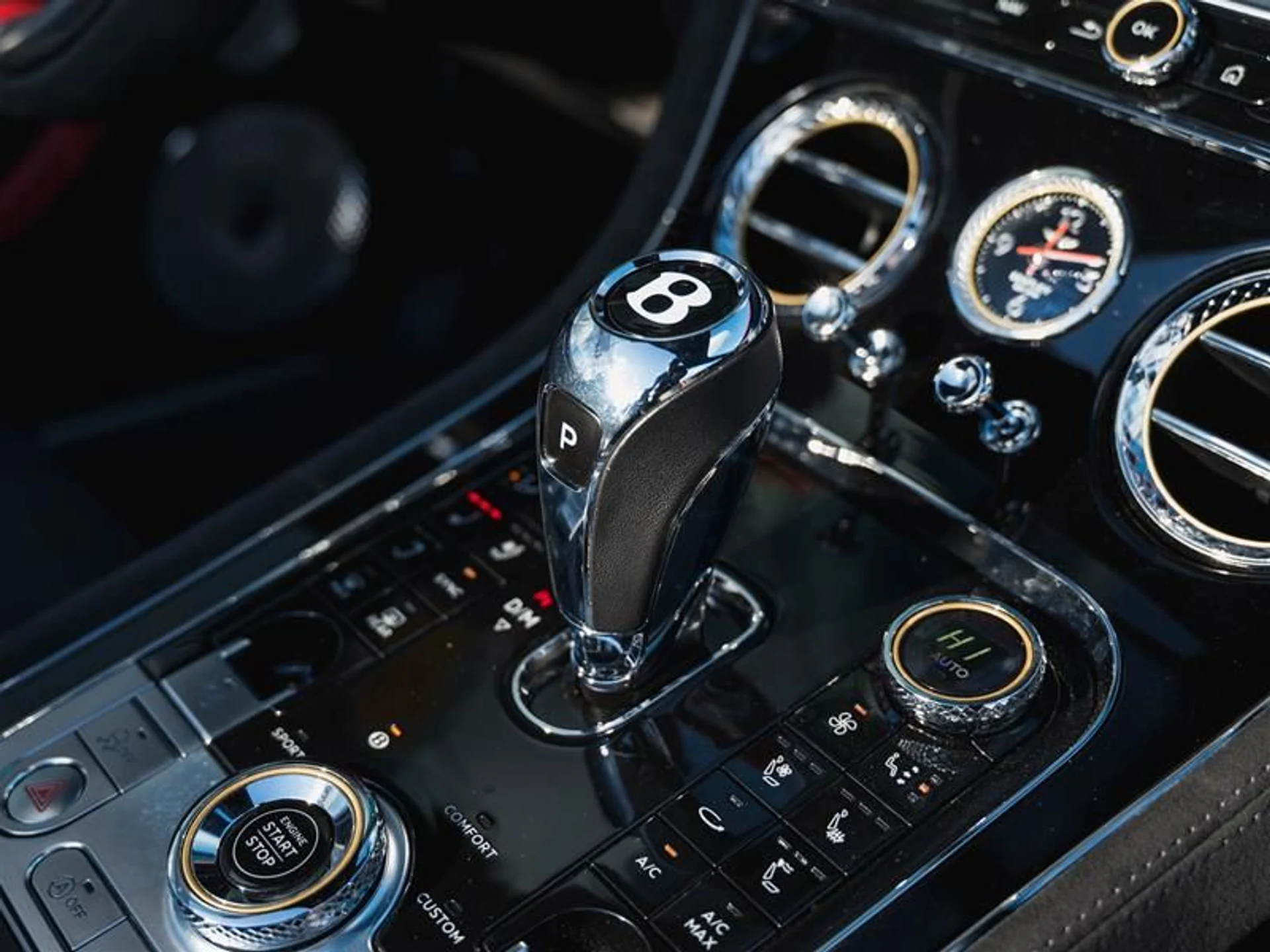 mph026_540371870_vmzgujaq_ddd82933ab