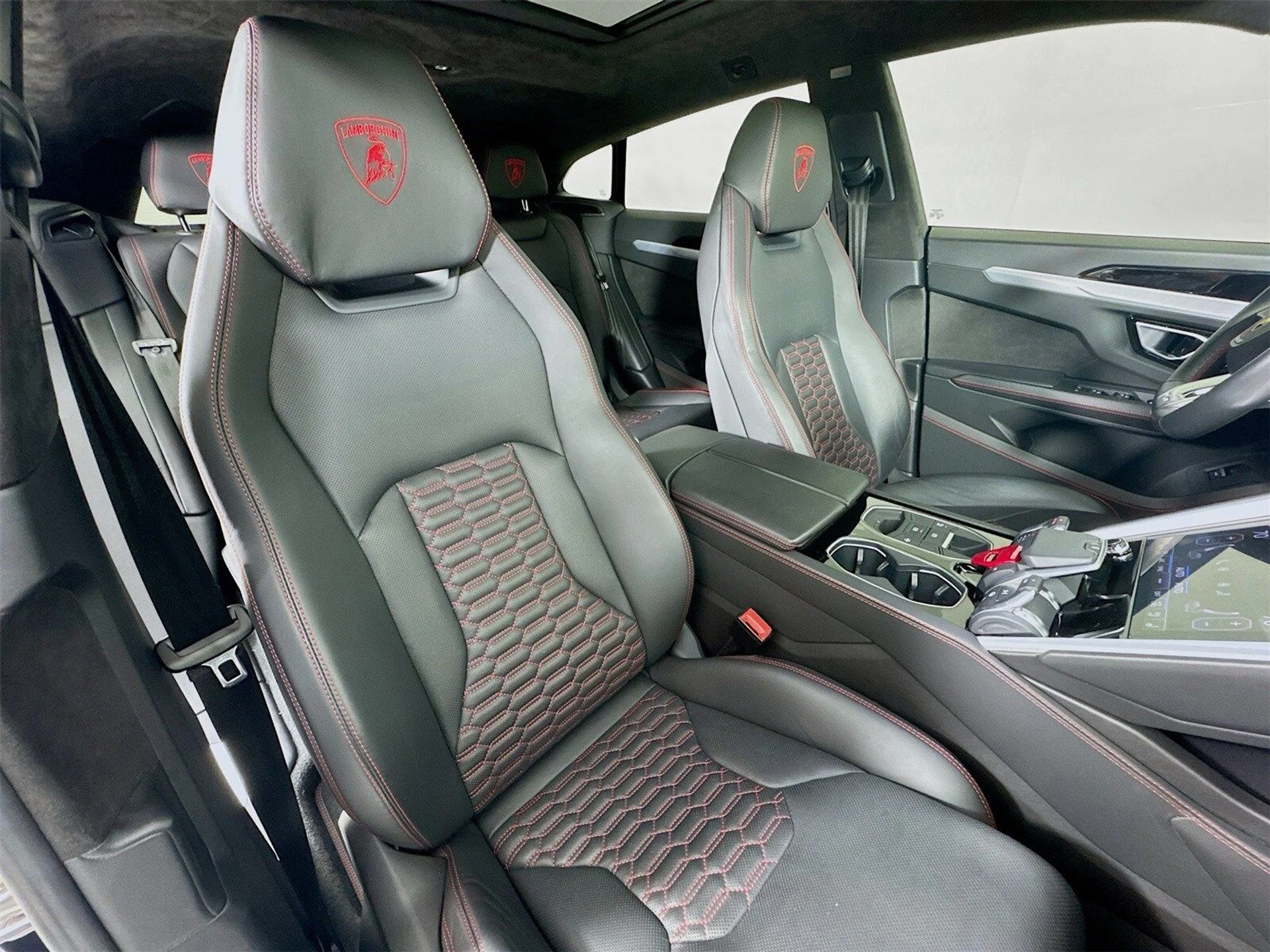 mph026_545422733_65f30bed8a5656722772499b9e6952b2x_faa9b36122