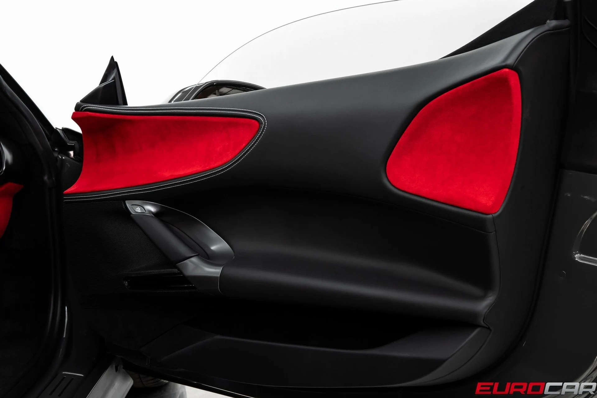 mph026_546904662_image_27_d96c3c7cc3