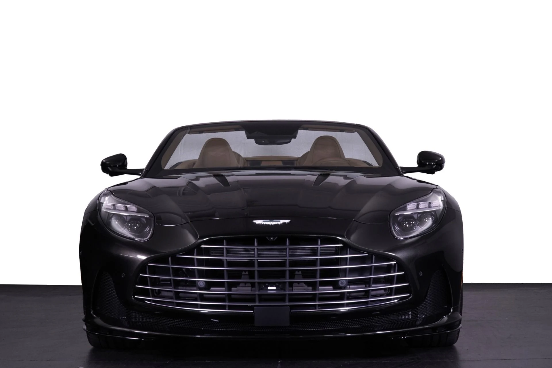 mph026_552890382_New_2026_Aston_Martin_DB_12_Volante_Volante_1762323175_d634e686eb
