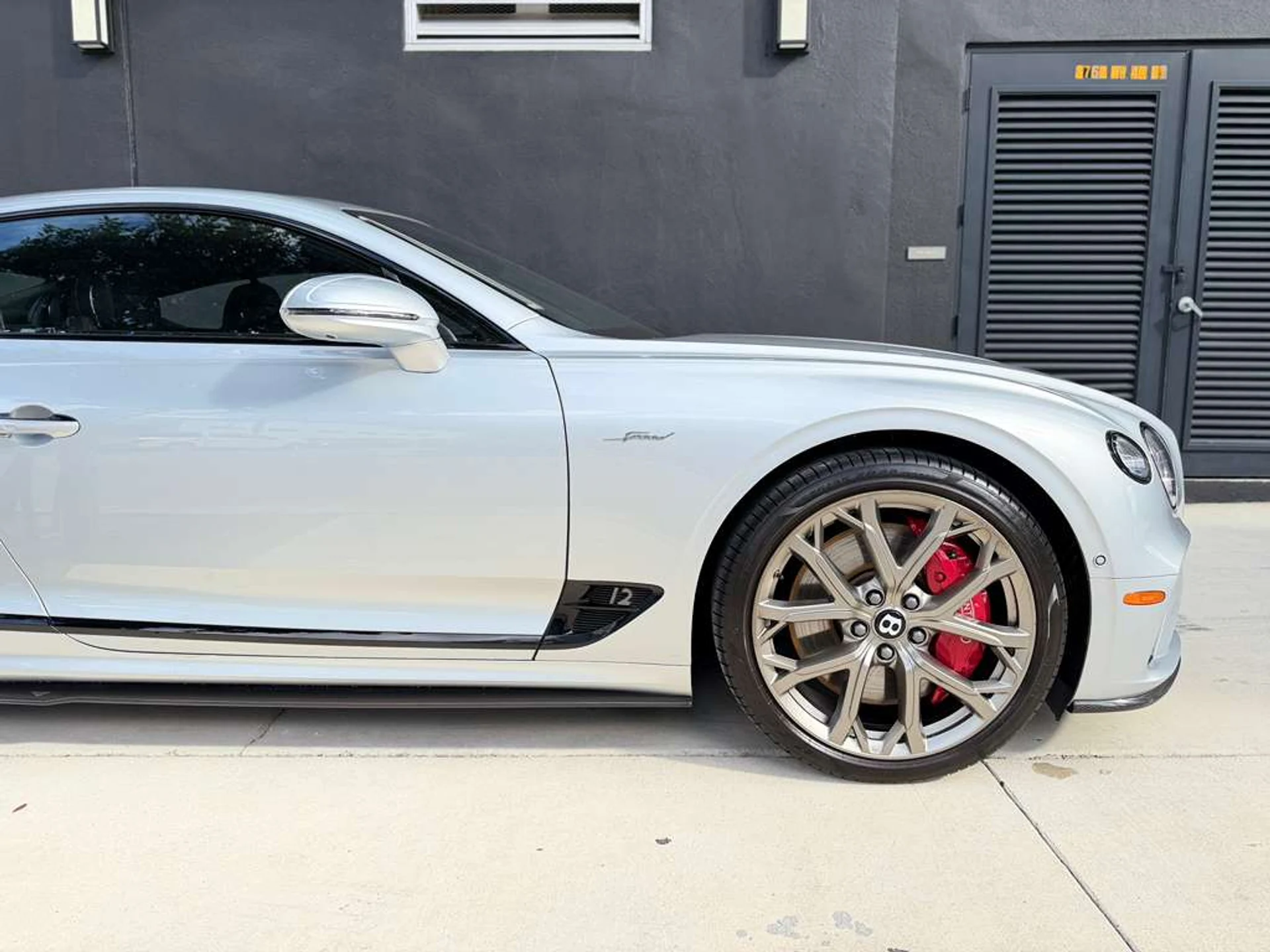 mph026_559464905_Whats_App_Image_2025_12_17_at_5_40_14_PM_4_da0950a3c5