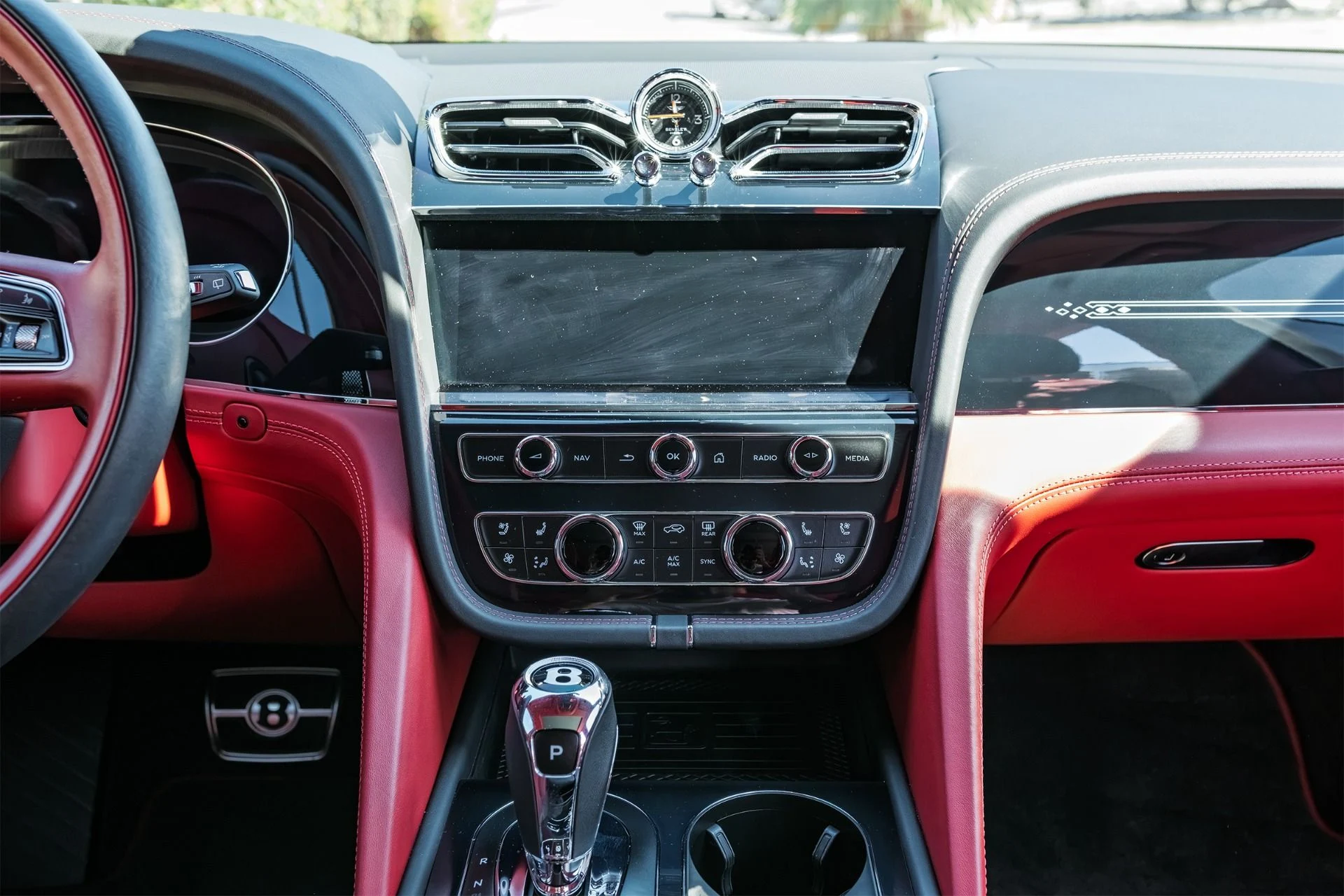 mph026_560115350_Used_2023_Bentley_Bentayga_EWB_Azure_V8_1790986888_f87ff3c1f6