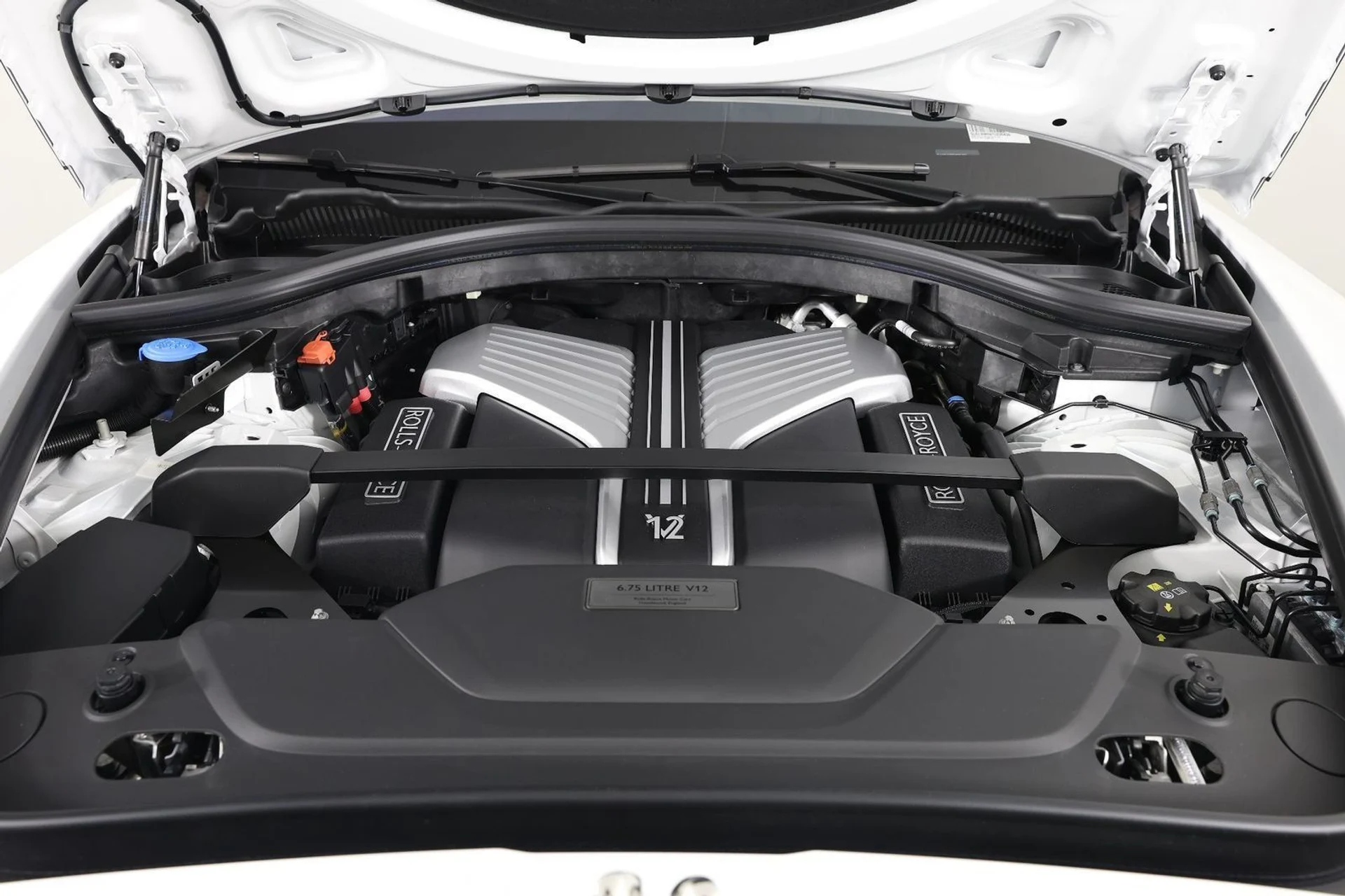 mph026_567222373_0a0881ed0f6b1081e31c25bc20aba397_6f40e8521e