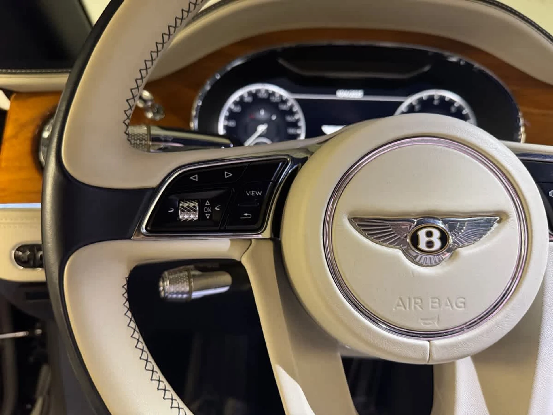 mph026_570336610_a02749b047cf13c47f7a86e7564ff8d6x_cace19fcbe