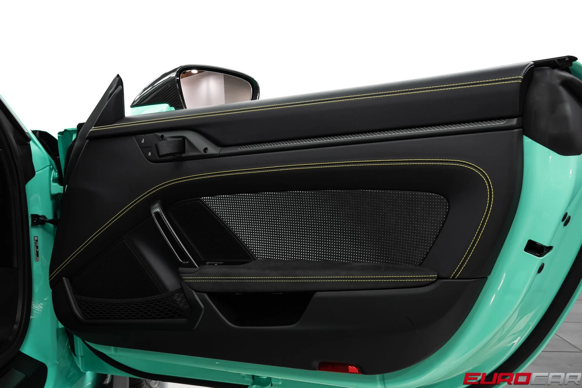 mph026_580109775_a089eb66_069c_44e5_8637_1d9a998ff53a_2820efe463