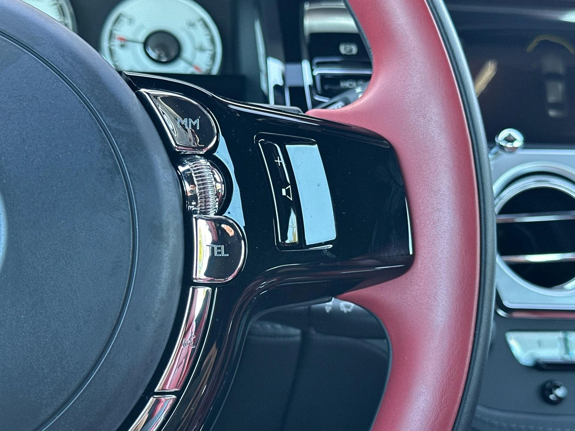 mph026_58014652_Used_2019_Rolls_Royce_Wraith_1747423850_2056735a03