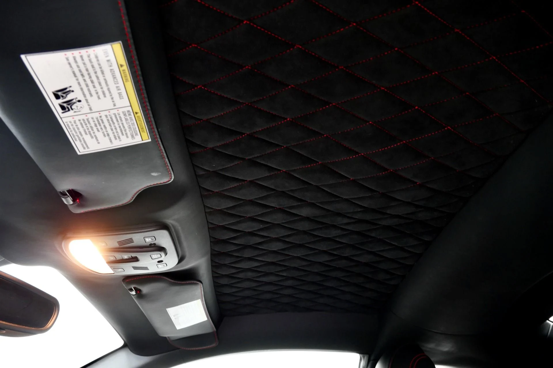 mph026_580700302_Used_2015_Ferrari_F12berlinetta_Extensive_Interior_Carbon_Fiber_Diamond_Stitching_1790872038_adbf954c80