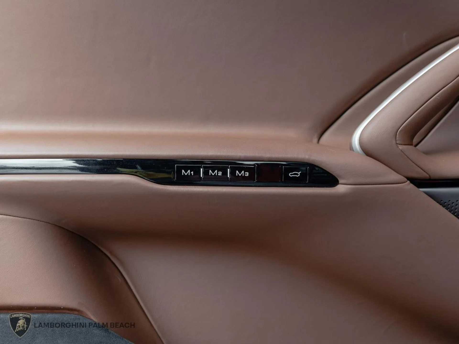 mph026_587981091_4c07657c460aa7484f6064530ed6c605_b17eed3a12