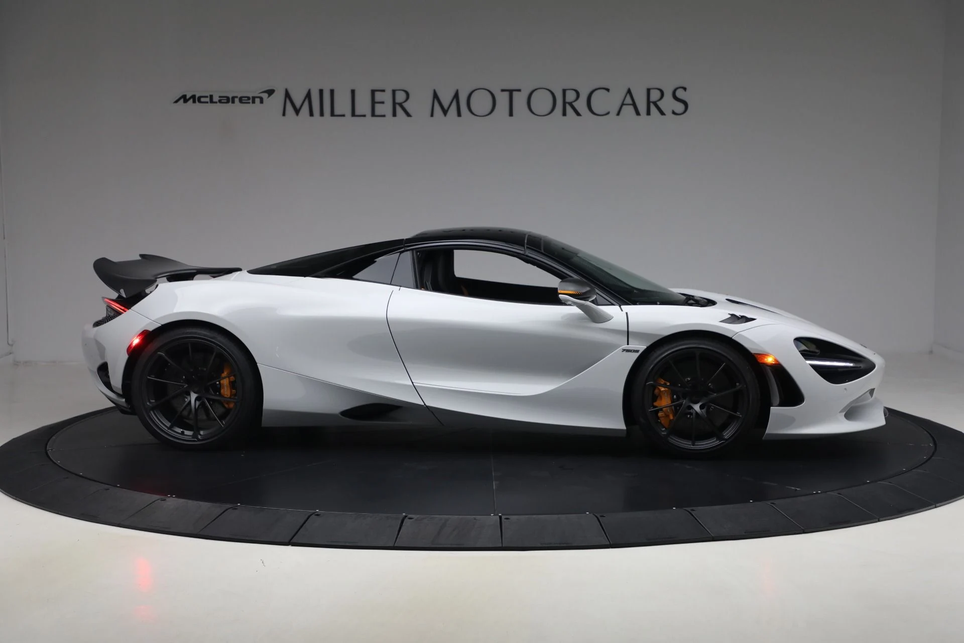 mph026_589118388_New_2027_Mc_Laren_750_S_Spider_Performance_e66997a65a