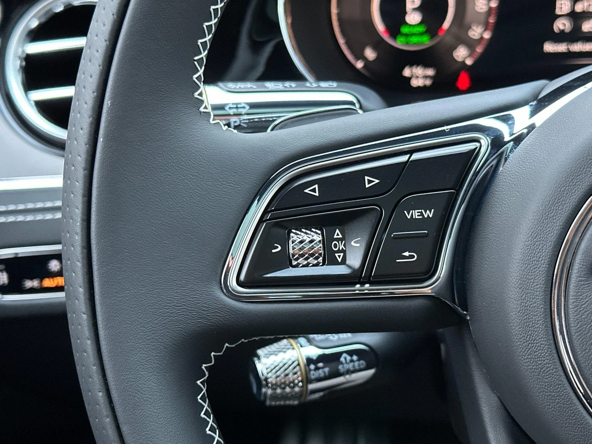 mph026_590299891_New_2026_Bentley_Flying_Spur_1766589037_cc92c8e71c