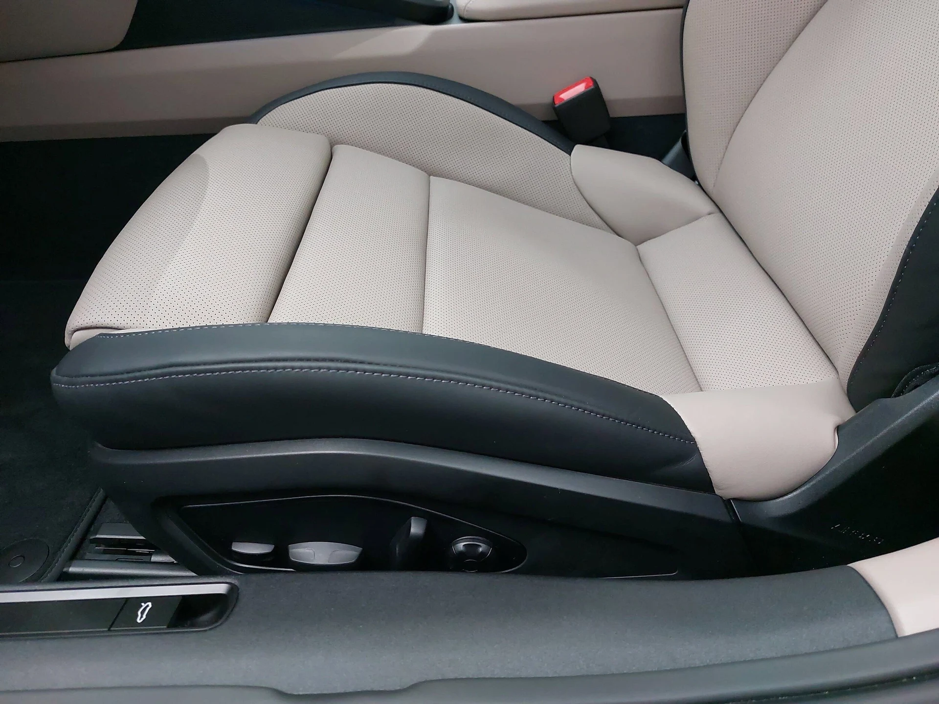 mph026_601899127_f575ca31caa13c06ff3c050699d20345x_926480ac03