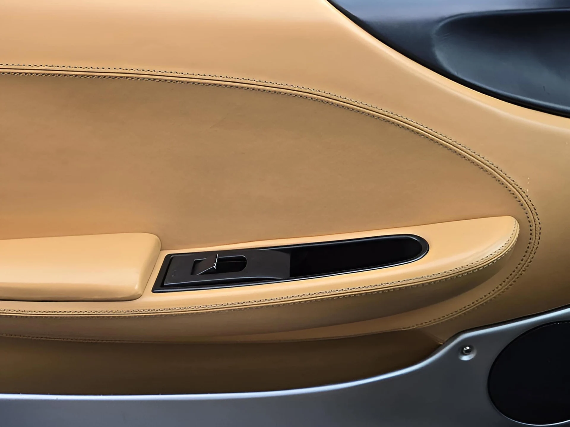 mph026_607080399_0c333af92c6171dbb2f6bd7a004f46c6x_3e84ba8fbf