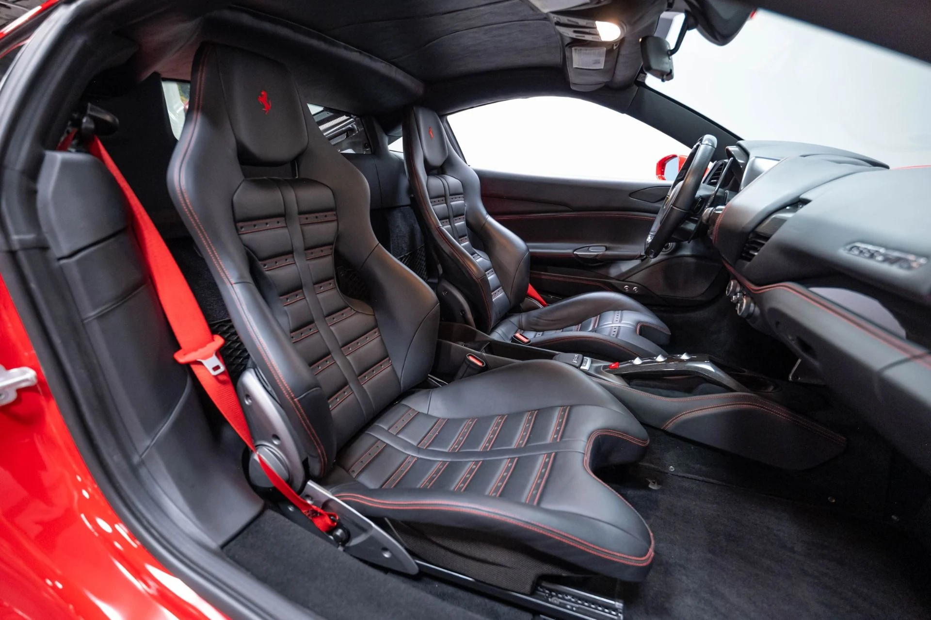 mph026_610512163_Used_2018_Ferrari_488_GTB_1786120239_bfbe9c796e
