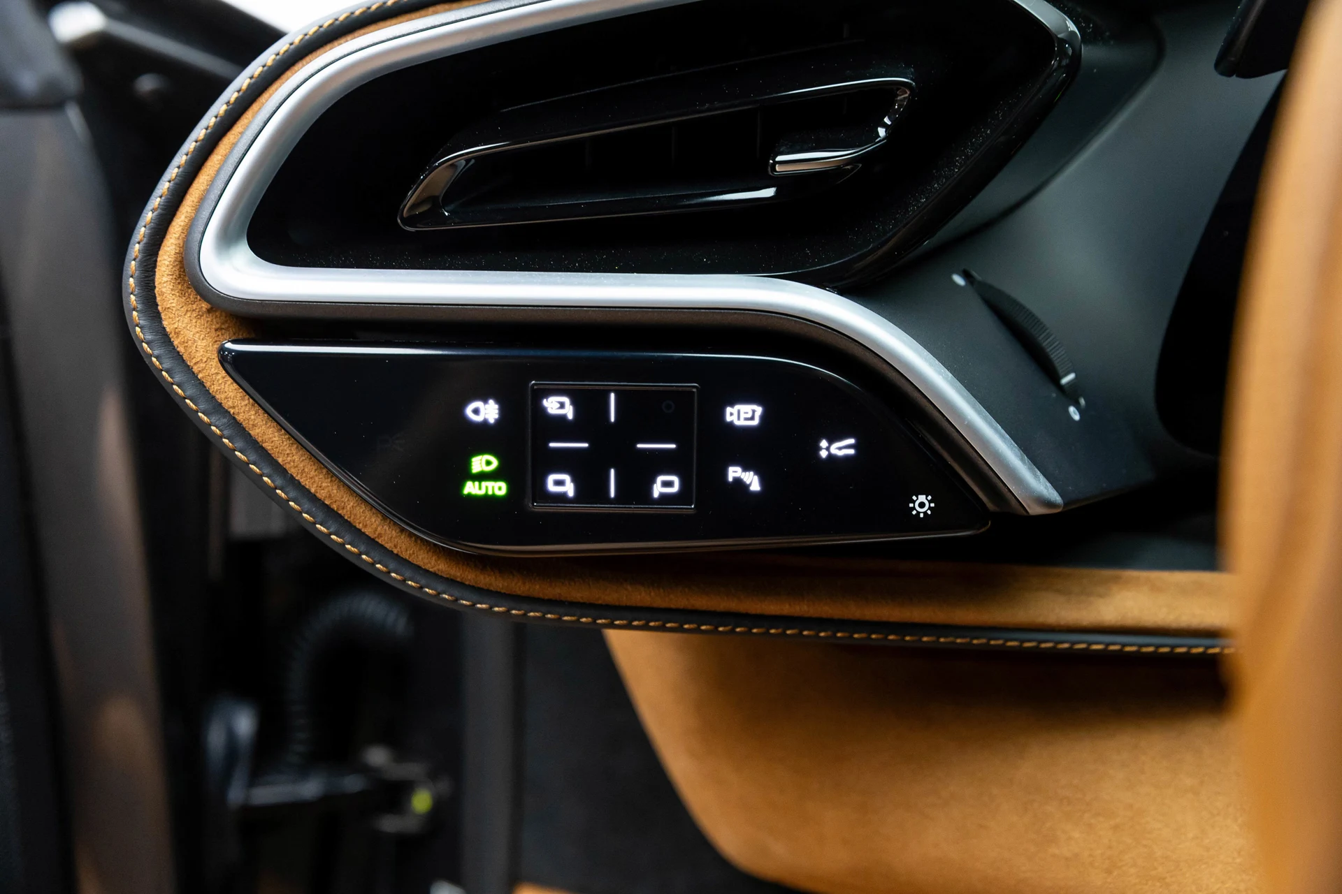 mph026_613326185_92f950700b414651a027573ed2548288_ff8ada15eb