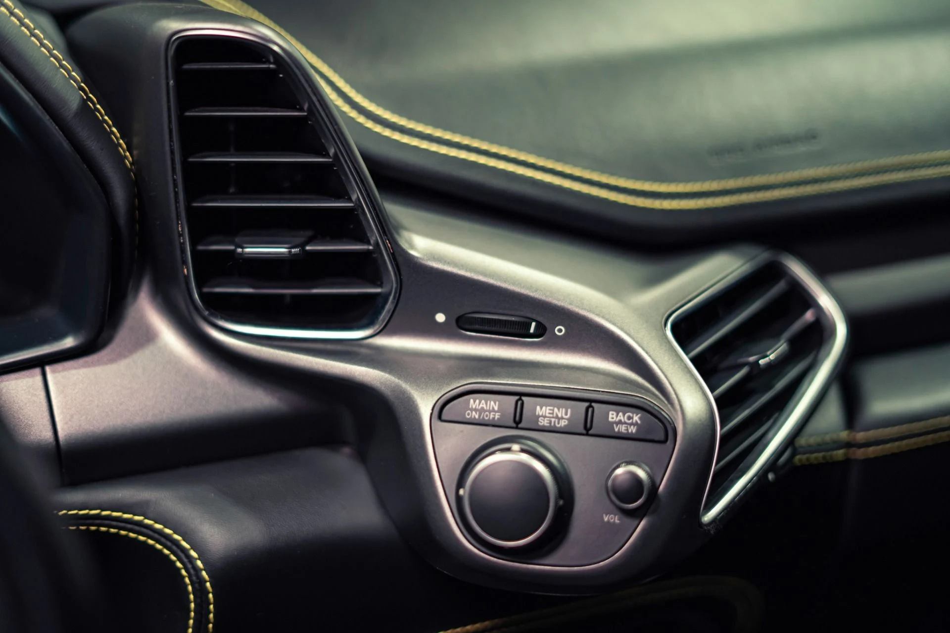 mph026_61351407_Used_2011_Ferrari_458_Italia_1777060210_0dcdac89f6