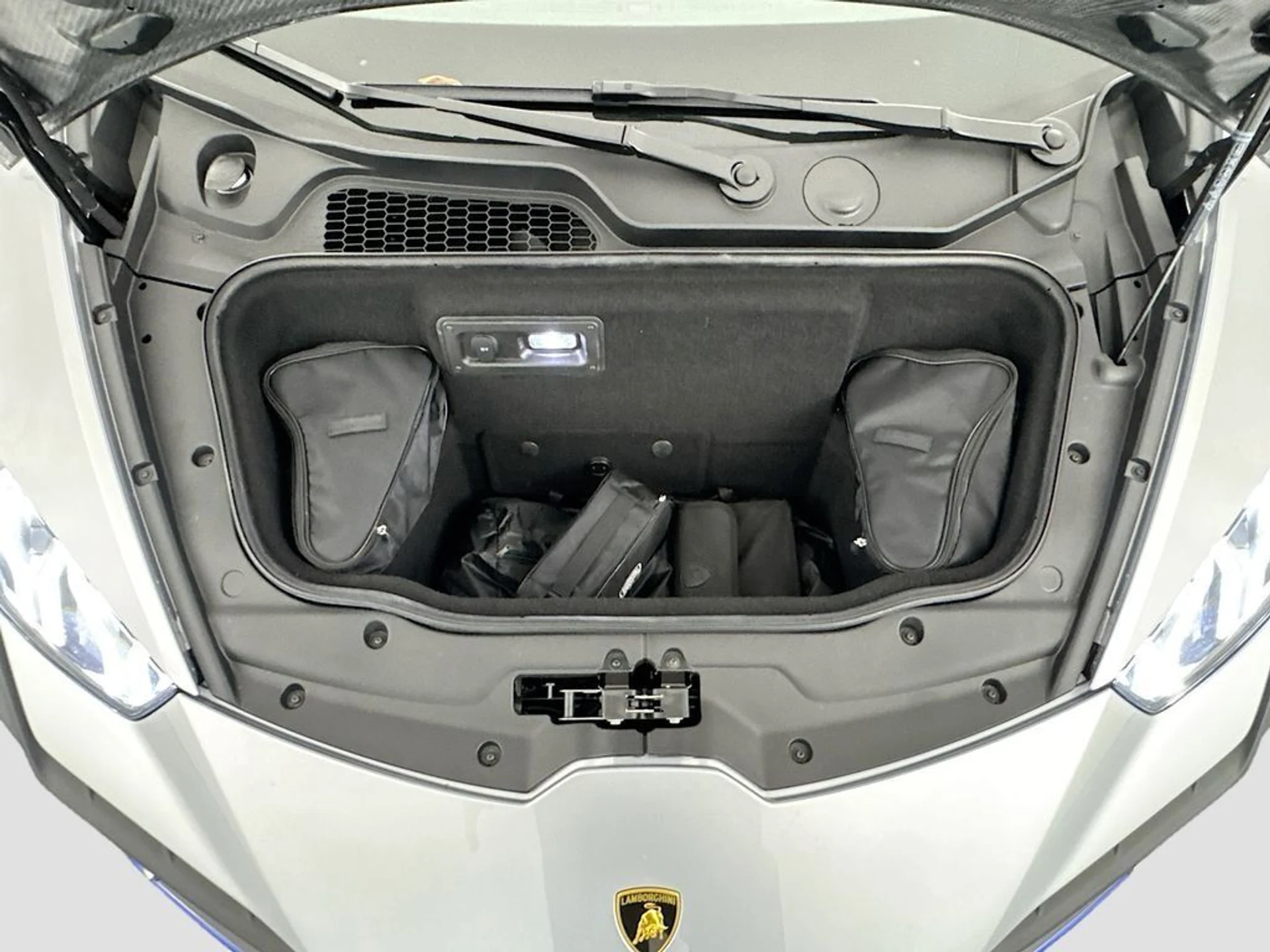 mph026_616271085_cdb12a8f71a6e2a59c5a38db6151b6a7_e1a3d8f68e