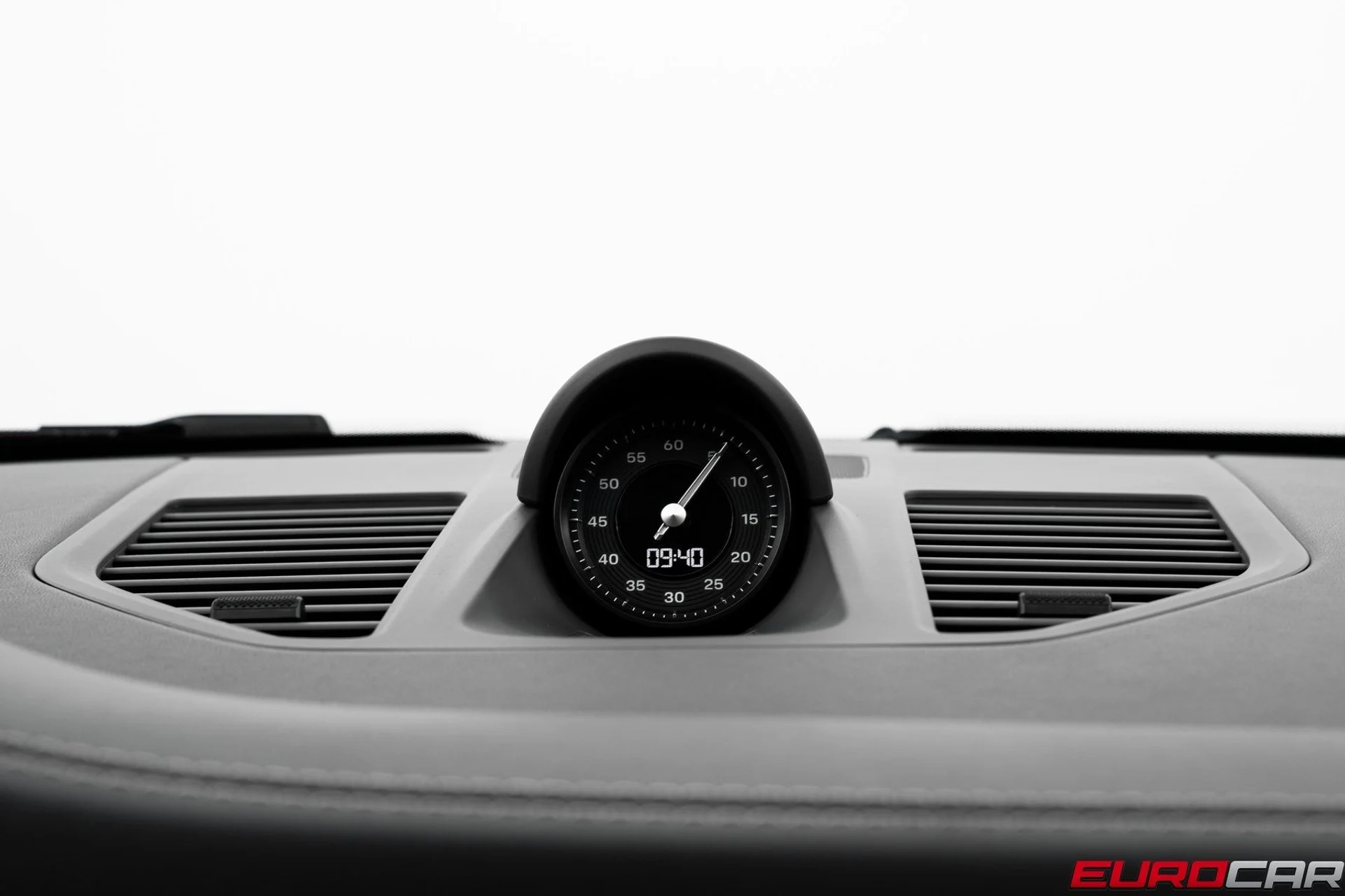 mph026_619950431_image_27_701bae31ba