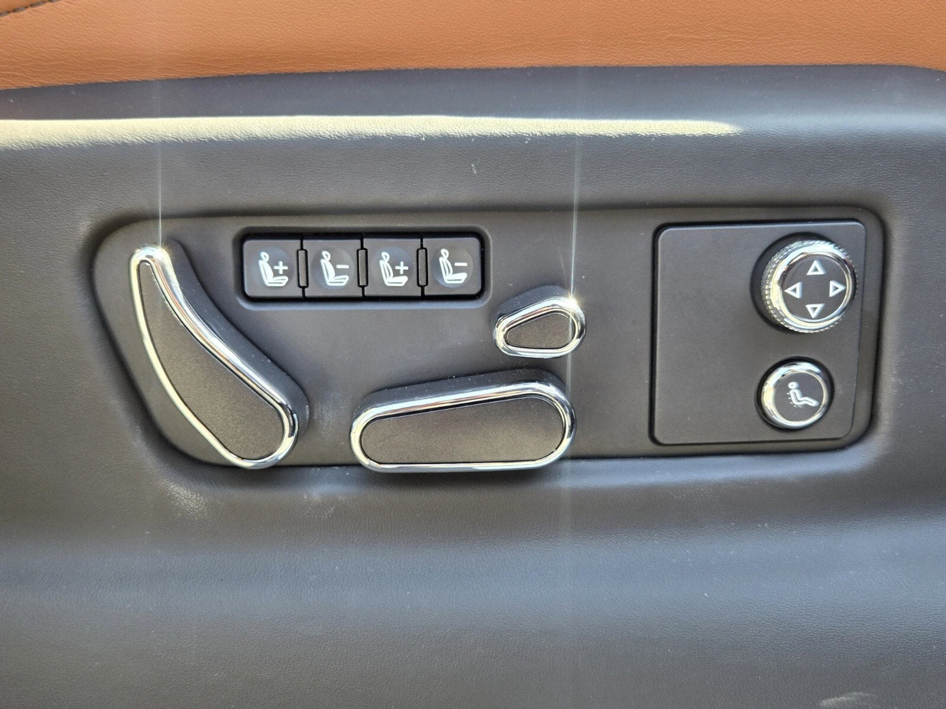 mph026_620579532_7da7f3b191c3d70e1396deffcb75d404x_05fb9550a8