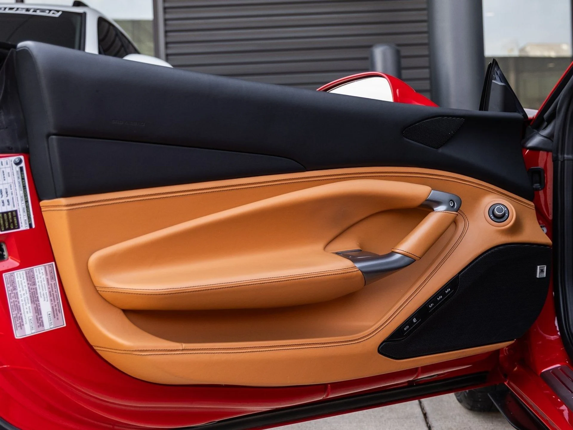 mph026_629683673_27_840ec0fc0b