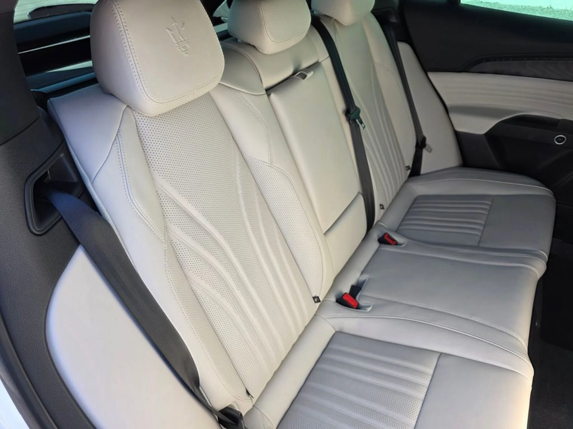 mph026_633213689_7f0acf08b20cd49dcf43b1a88f406717_504672704c