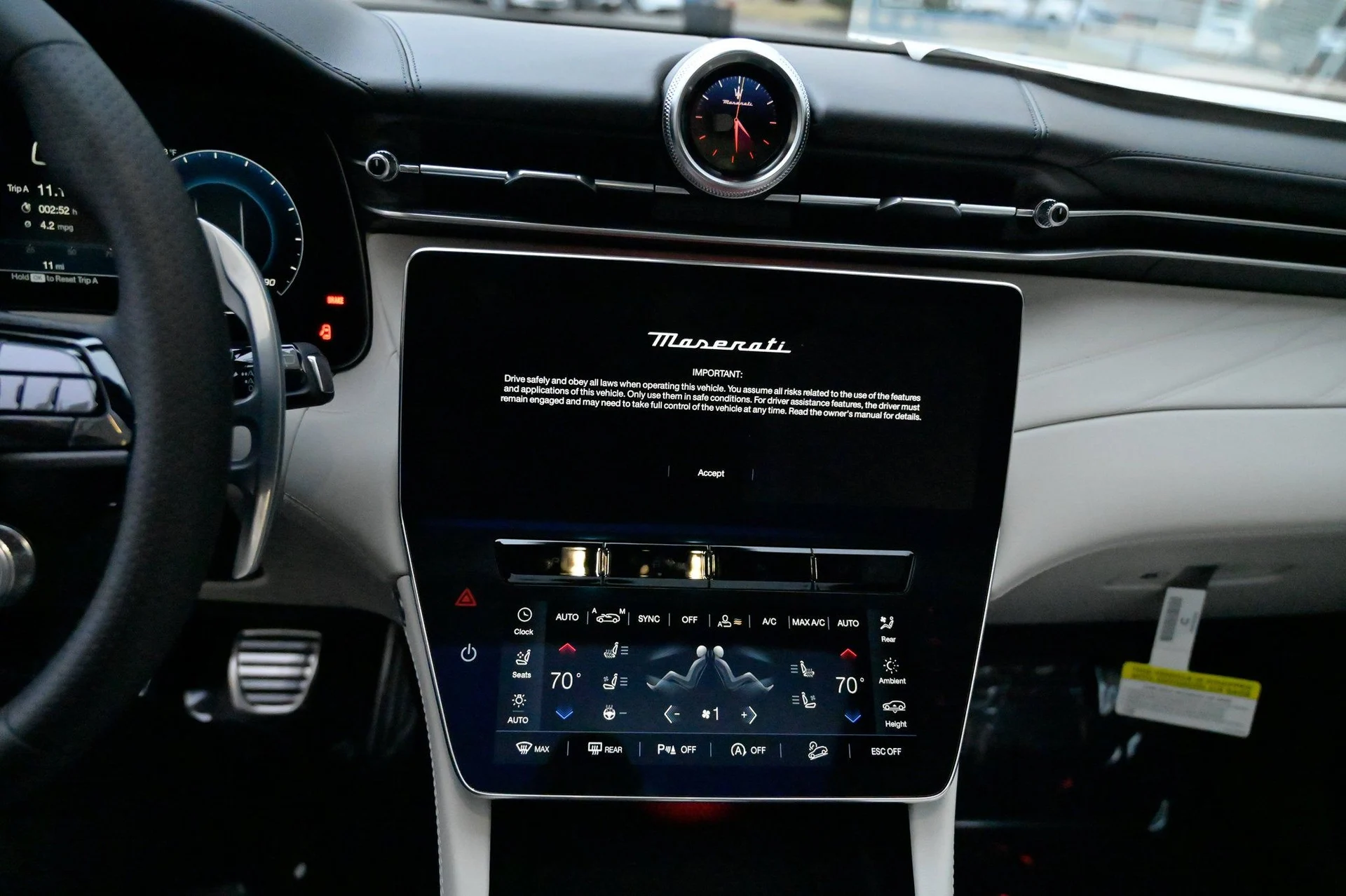 mph026_6346764_3d70ccbb28814d88a4308aefd09b2c3f_0e7010d305