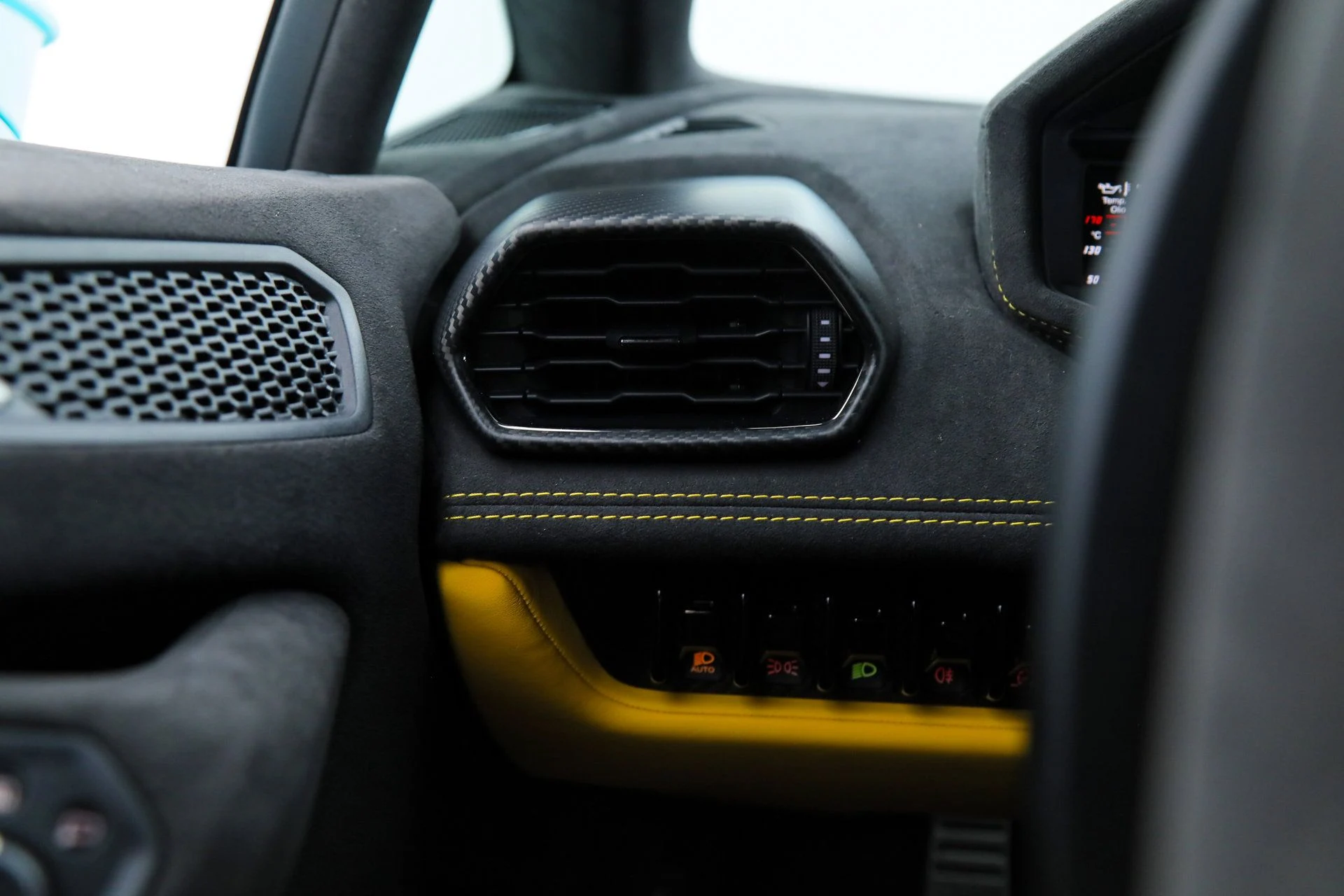 mph026_637975719_2346809eee44aa99e476ab4cfcaa07ca_34eeece5a0