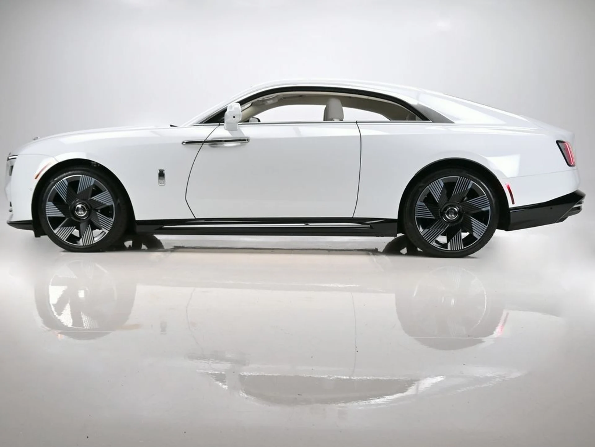 mph026_639690716_fee1e167bff4e25dedb44aacf58714e2_84523e049b