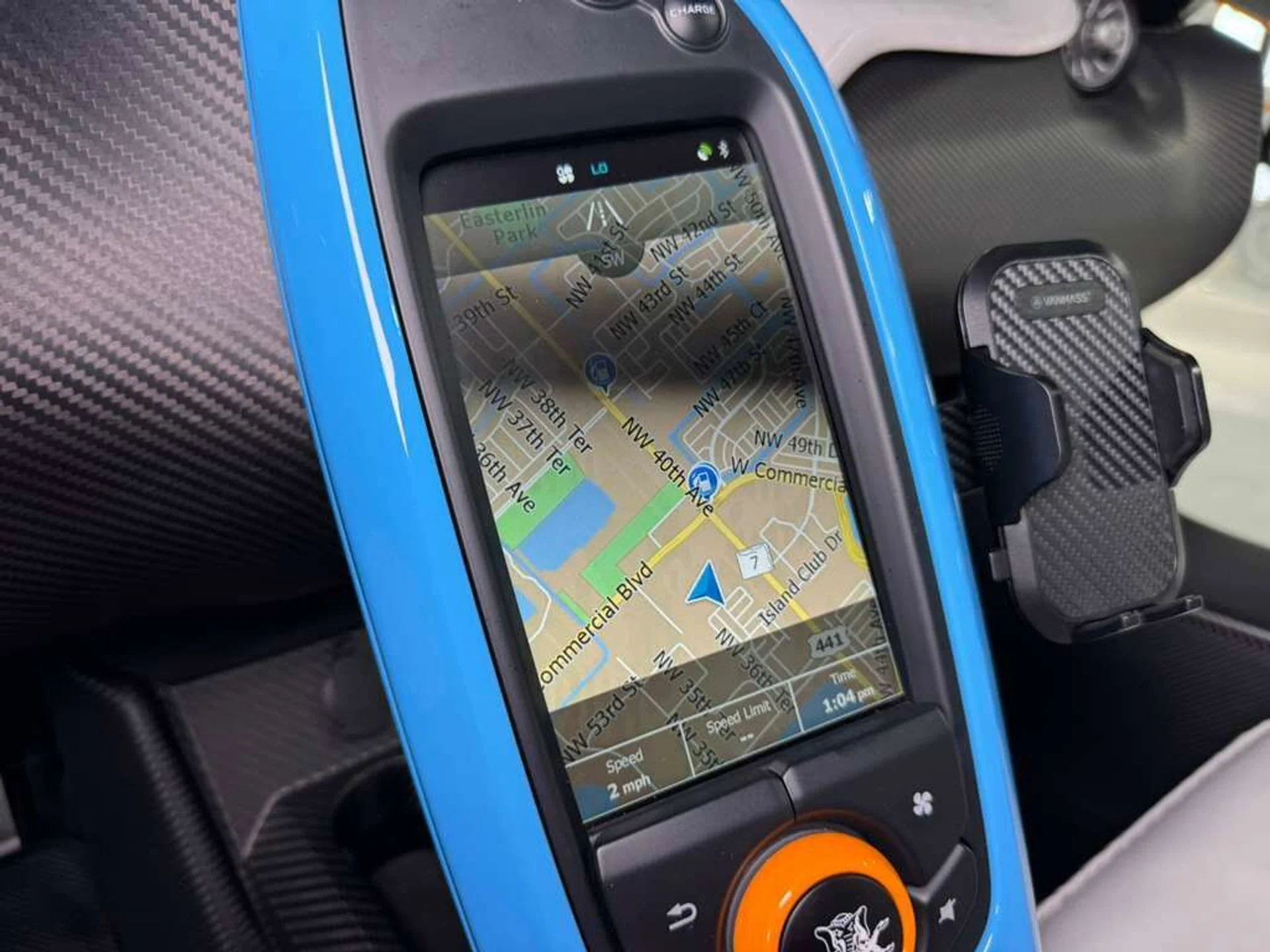 mph026_639904784_c1d51ce318d71640e0e7f9d541349707_a5255a6622