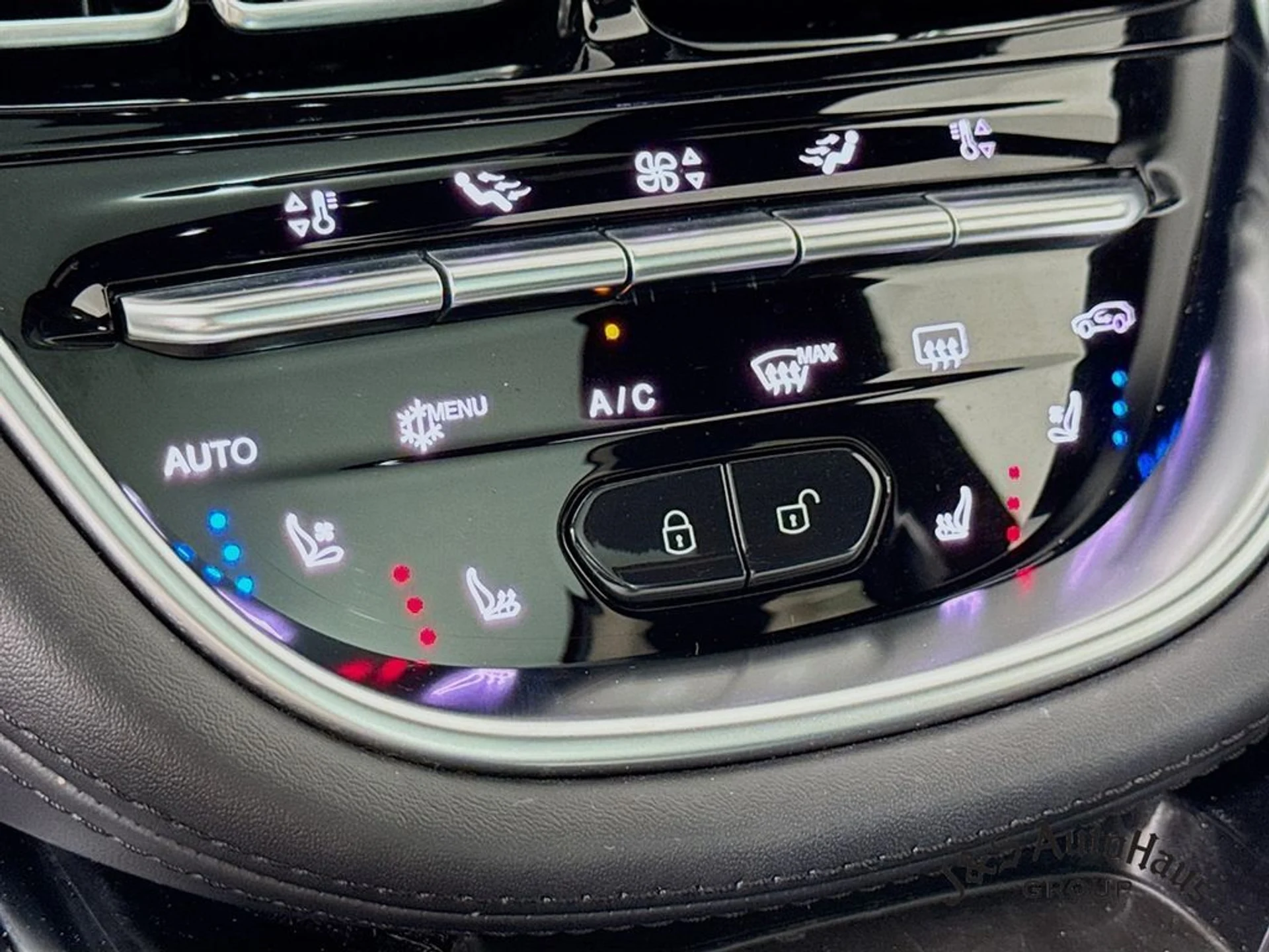 mph026_640626092_teld48u23ueox2rmj38nk43w9xx3_74e58e385e