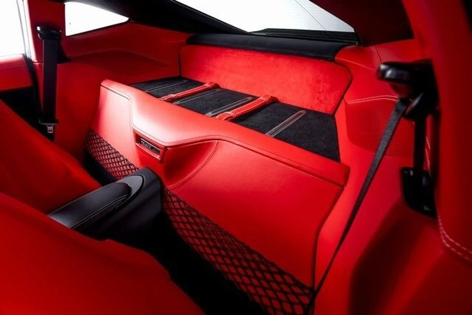 mph026_646505013_db089f8aa8ce0e7568e1eccff509b430x_b1a198e38d