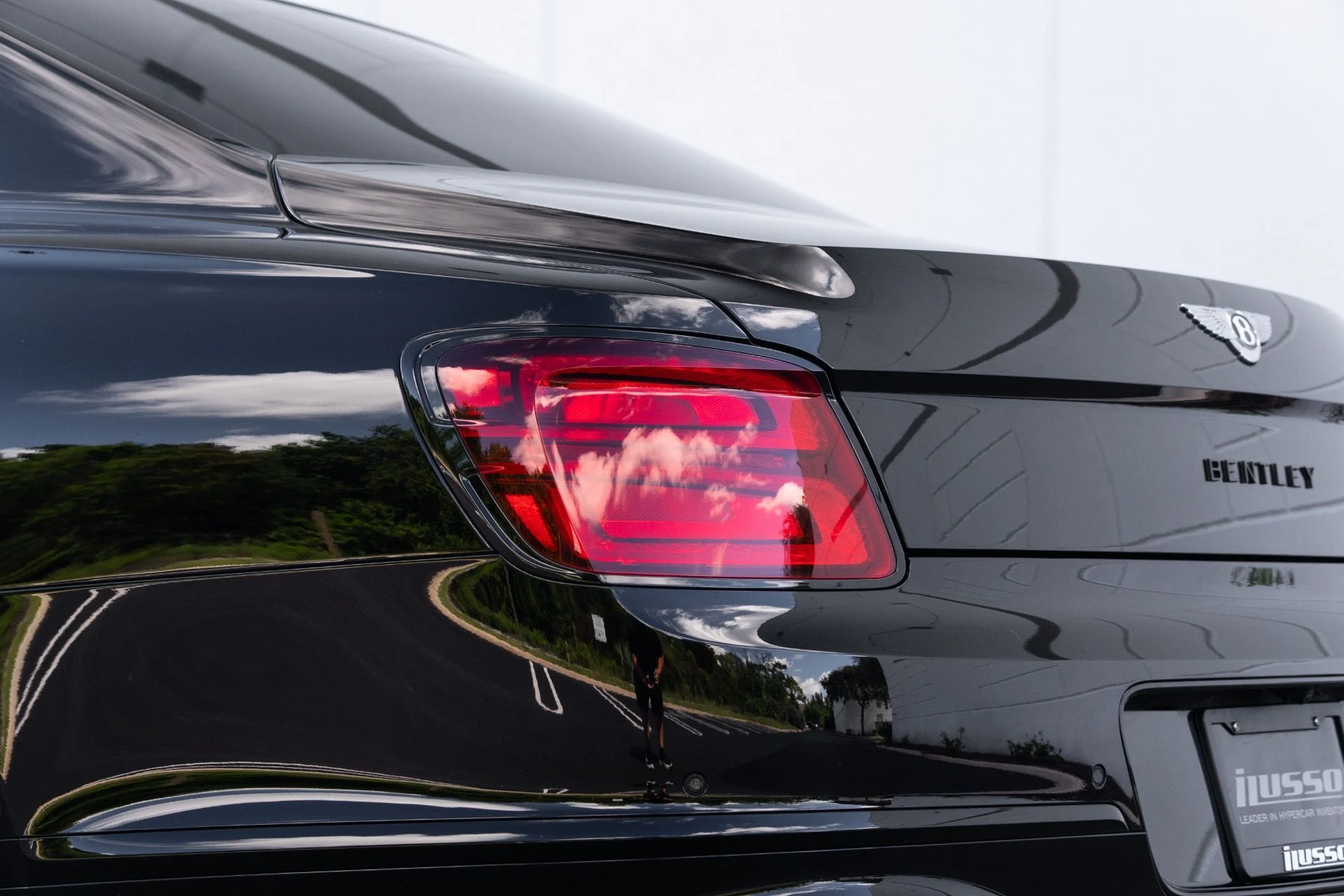 mph026_647490726_Used_2023_Bentley_Flying_Spur_S_V8_1778782784_118df6bbdf