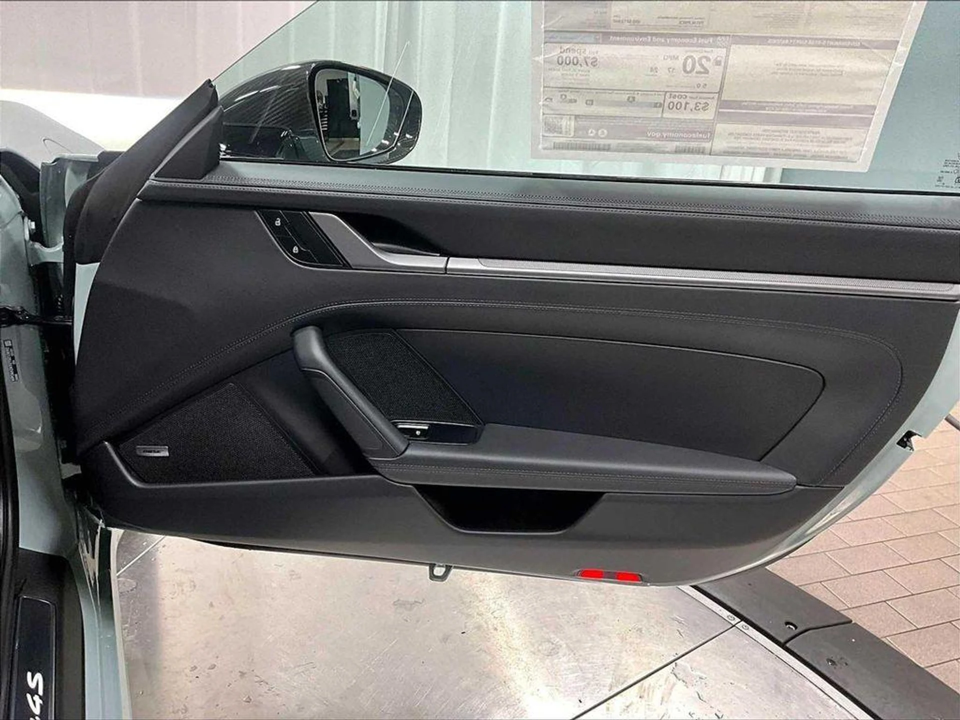 mph026_656418495_Xe_U1_OY_Li_S_Lb_ZHN_Oc_EH_1_Y_Tv_BCQ_0_971f1782c0