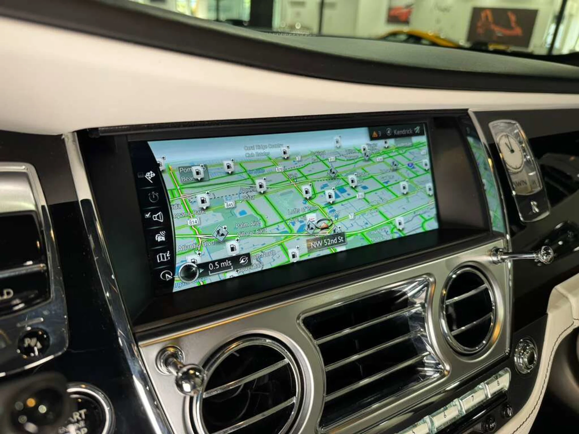 mph026_660834134_b07e17ca0dd6e4f5ef0fecac49fd49b5_c3cd3844e6