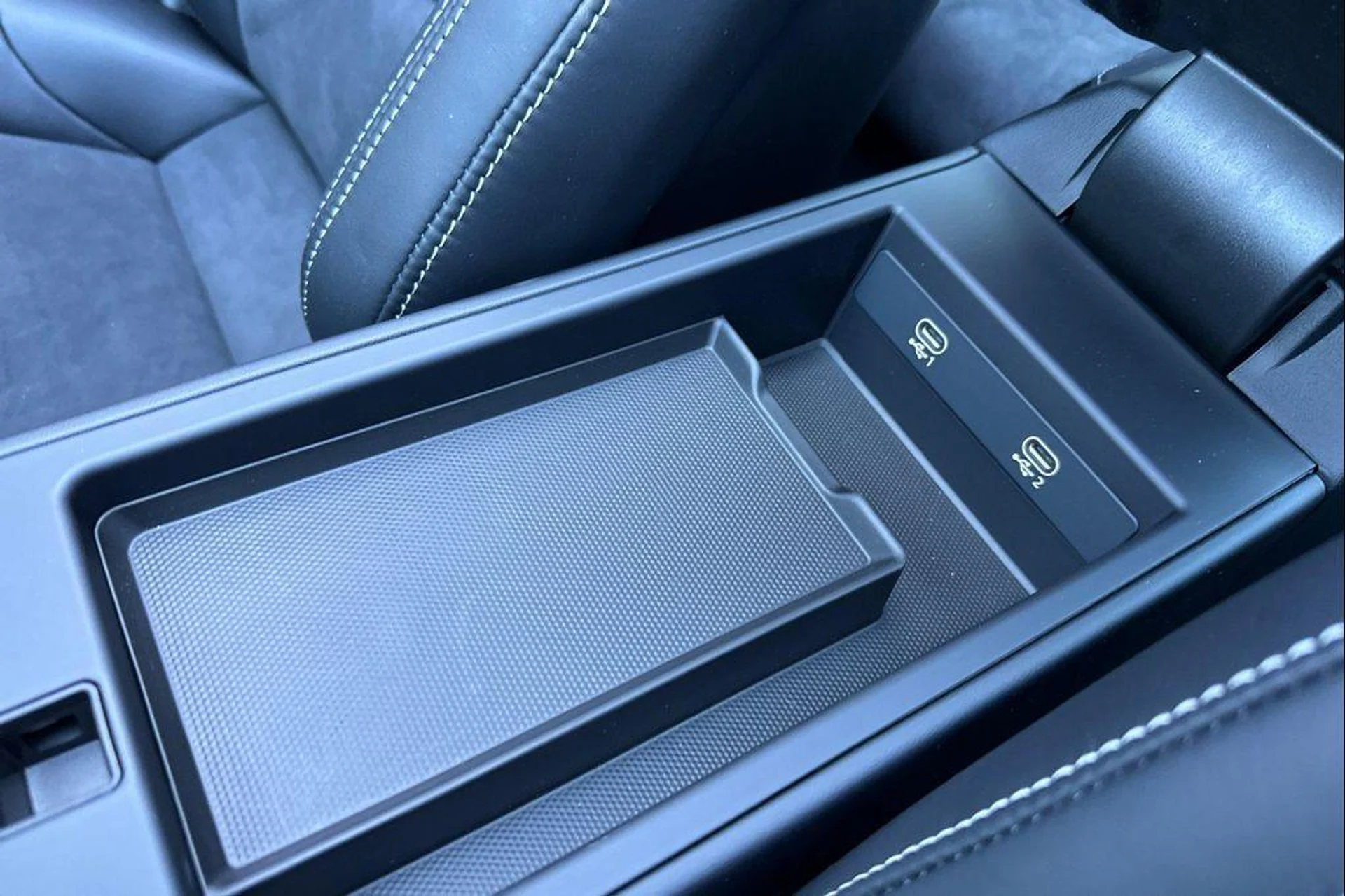 mph026_662964884_F0_A_If15trpy_D2vyz_C9q_Od_Kf_F1_Ps_eb83b1c05f