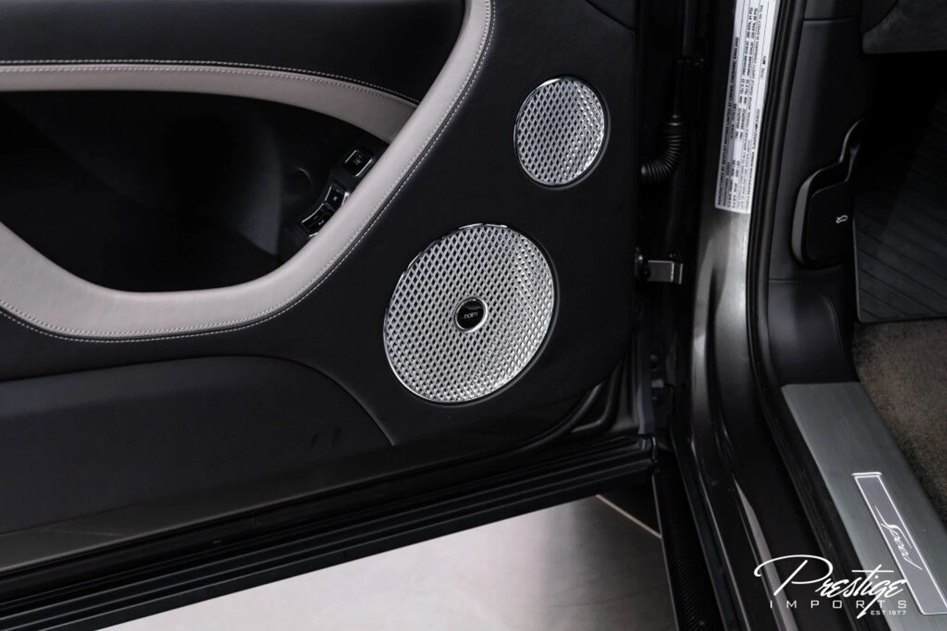 mph026_664495932_4d1e4520c9ded9896e06eef65c13f74b_b988941a38